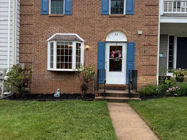 32 Abbey Bridge Ct, Lutherville Timonium, MD 21093