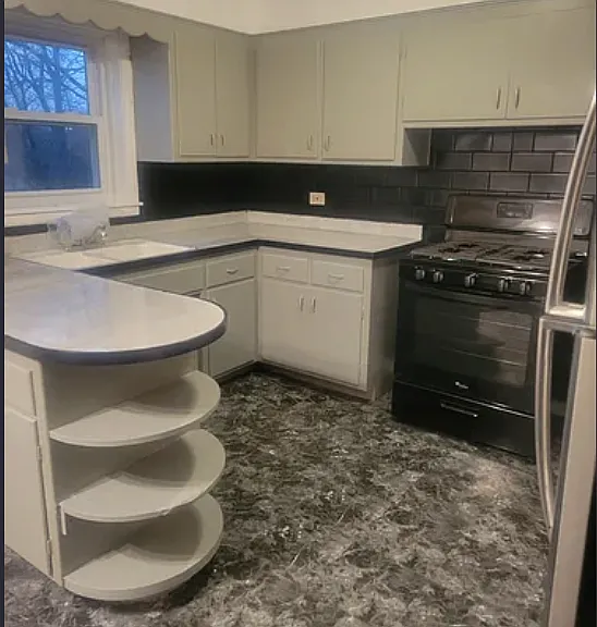 7910 S Troy St #1S — Photo 1