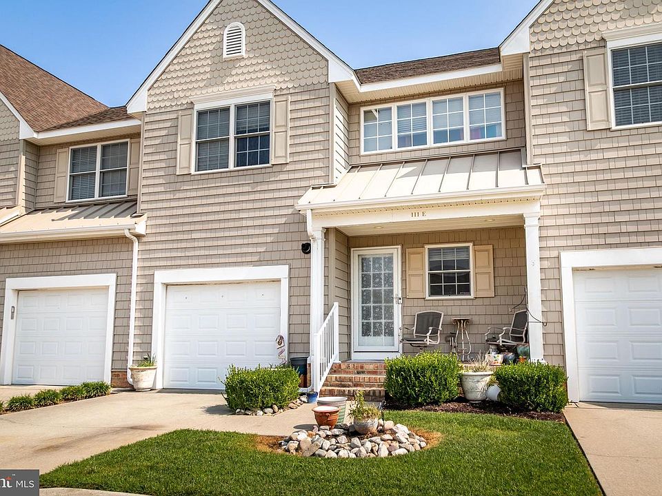 1st image of 111 Sunset Cir #111E