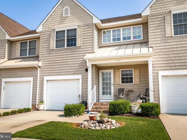 111 Sunset Cir #111E, Crisfield, MD 21817