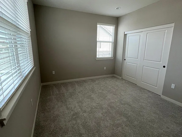 Upstairs Bedroom 2