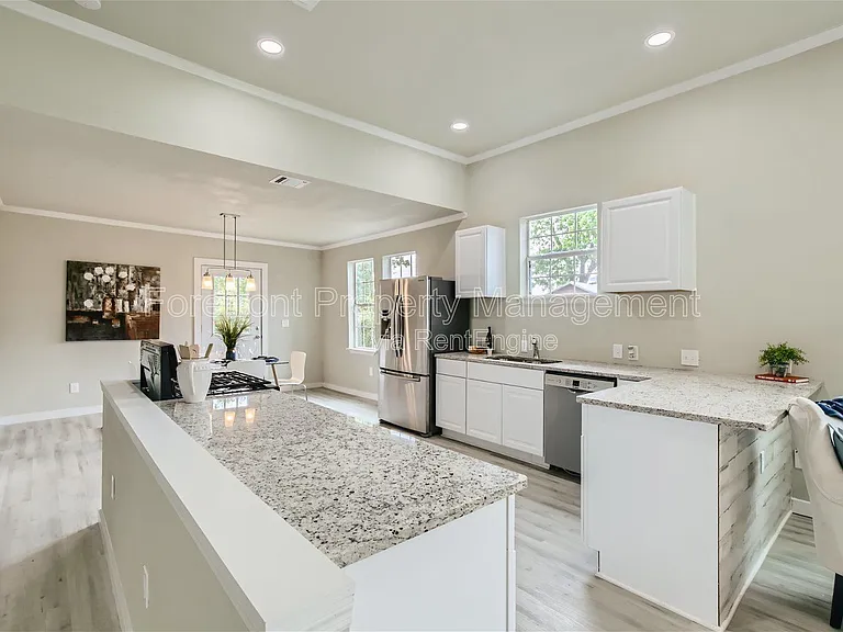 517 Hicks Ave — Photo 15