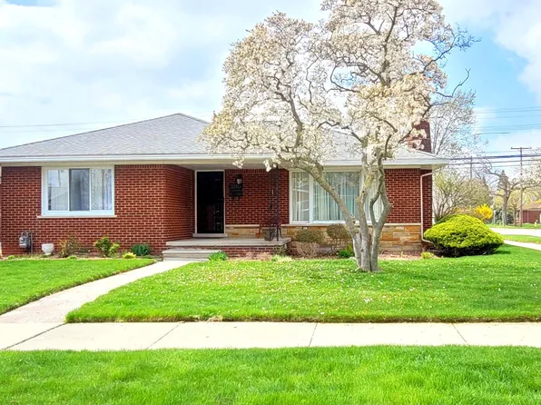 3110 Maidstone St, Trenton, MI 48183