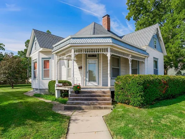 117 W Main St, Gardner, KS 66030