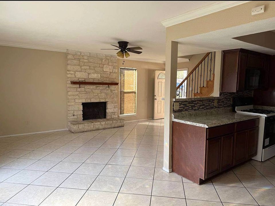1st image of 1207 Doreen Ct #A