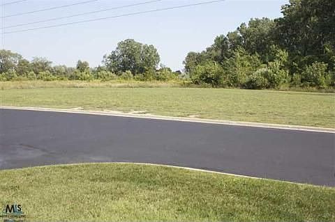 5th image of 42710 Park Cresent Dr