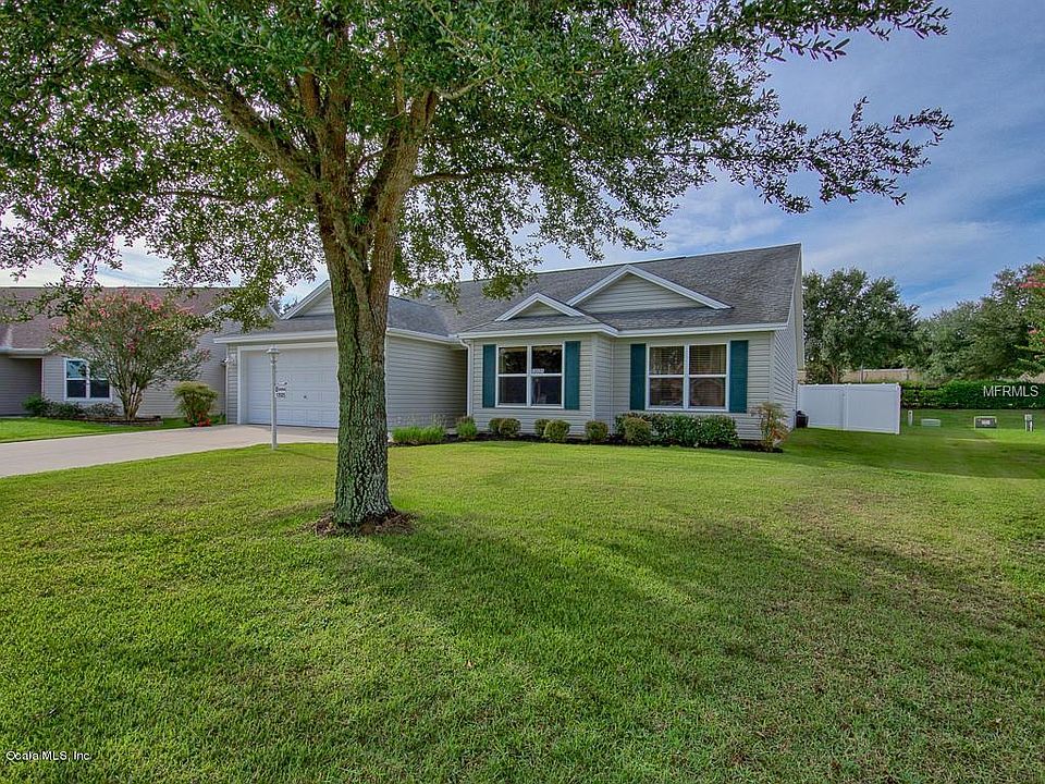1st image of 12025 NE 51st Cir