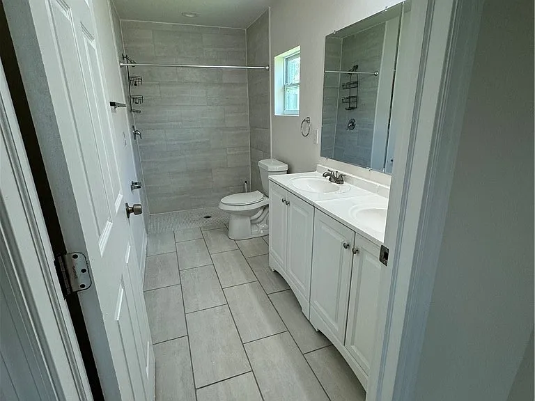 3305 SW 15th Pl — Photo 17