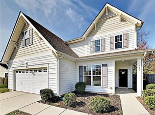 307 Greenfront Ct, Fort Mill, SC 29708