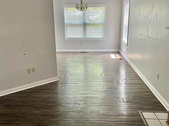4th image of 3140 Harlequin Ln