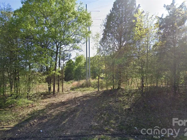 9655 Bellhaven Blvd, Charlotte, NC 28214