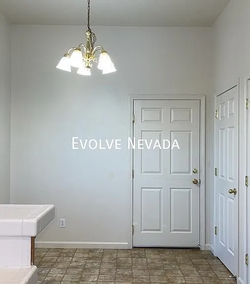 2150 Divot Dr — Photo 15