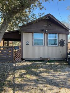 1121 N Terry St, Rockport, TX, 78382