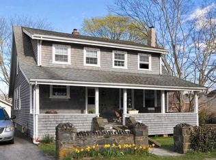 28 Grinnell St, Jamestown, RI 02835