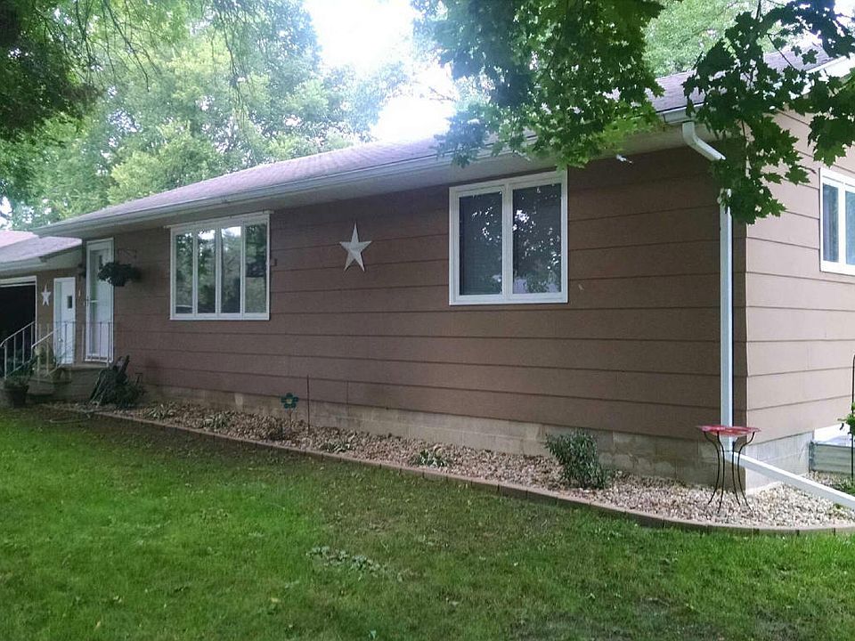 1st image of 150 4th Pl SE