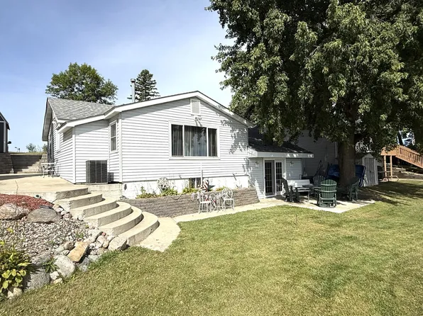 1906 County Road 5 NW, Annandale, MN 55302