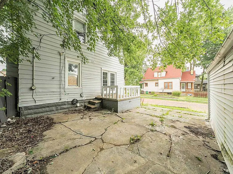 2145 W 100th St — Photo 34