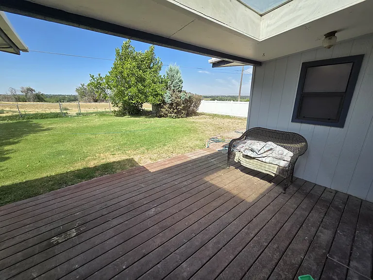 2215 Terrace Dr — Photo 16