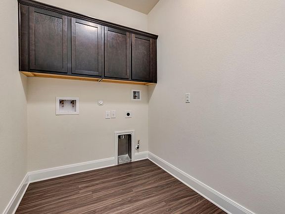 2nd image of 9401 Margaret Jewel Ln