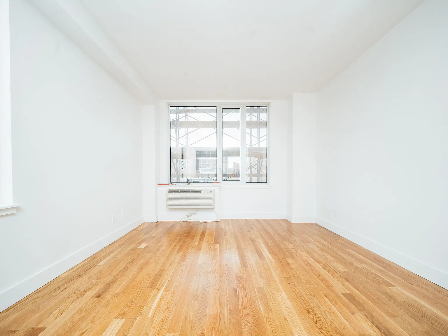 1247 Atlantic Avenue — Photo 2