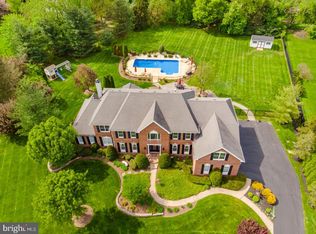 2016 Silverwood Dr, Newtown, PA 18940