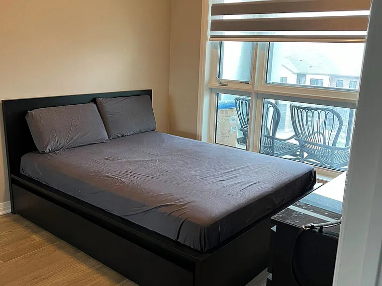 460 Gordon Krantz Ave #321 — Photo 9