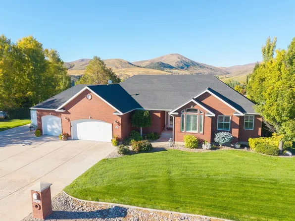 112 E Leta Dr, Inkom, ID 83245