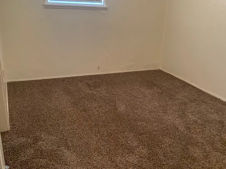 Bedroom (1)