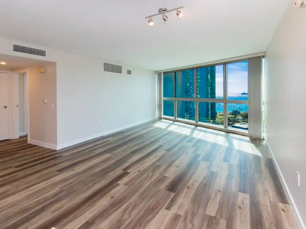 1177 Queen St APT 2606, Honolulu, HI 96814