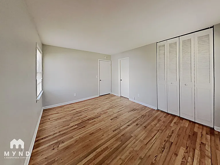 5245 Louis Xiv Ln — Photo 7