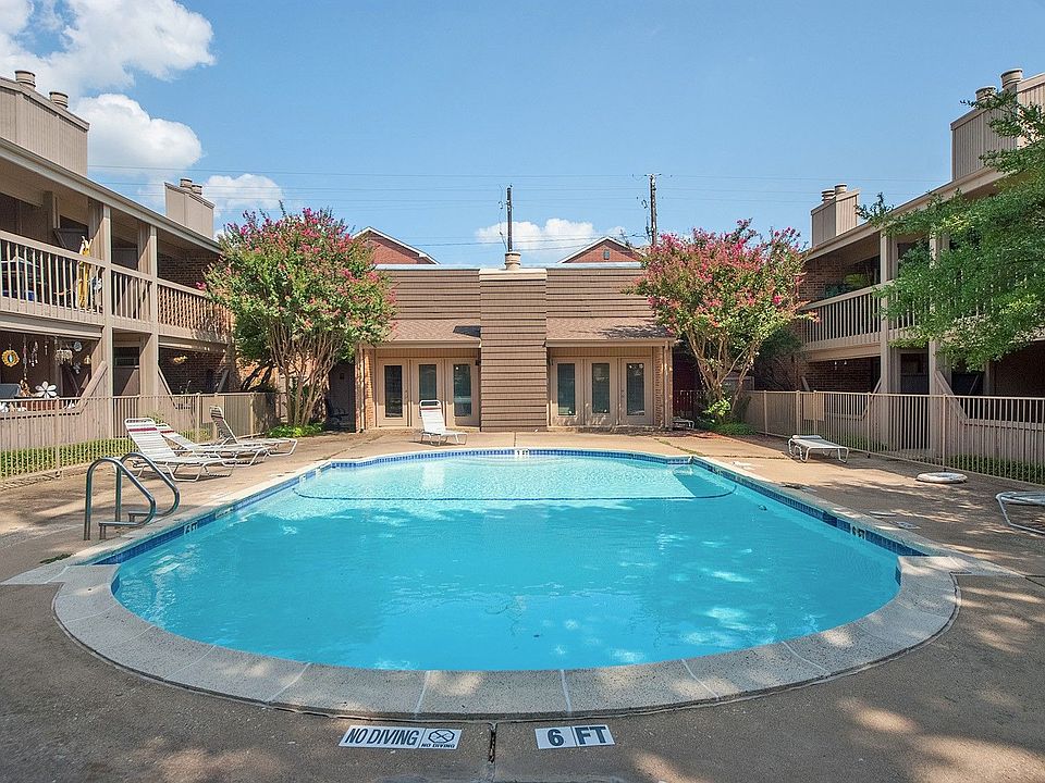 1st image of 5130 Amesbury Dr APT 102