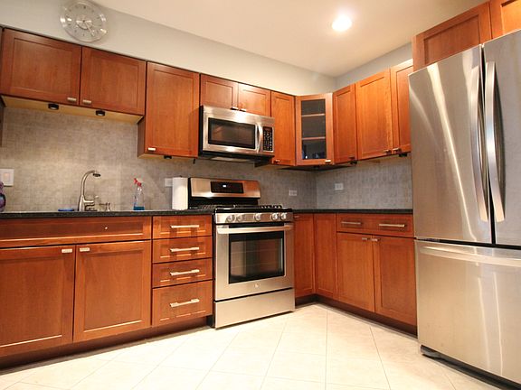 2nd image of 147 W Hamilton Dr #23