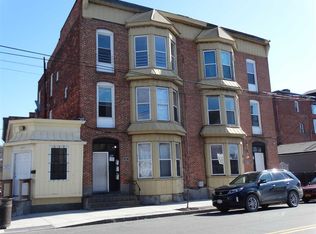 860 River St, Troy, NY 12180