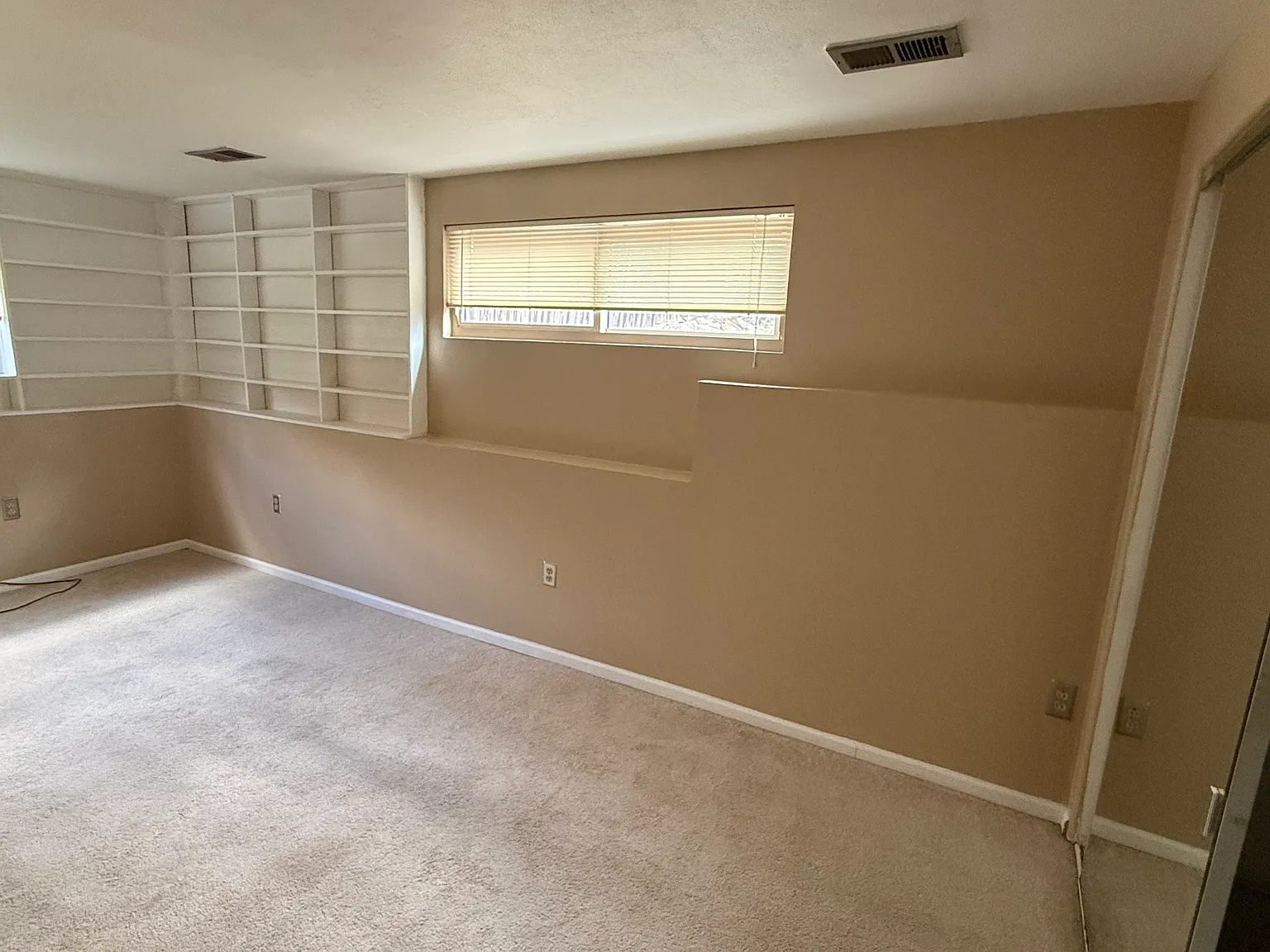 614 Boyd St — Photo 3