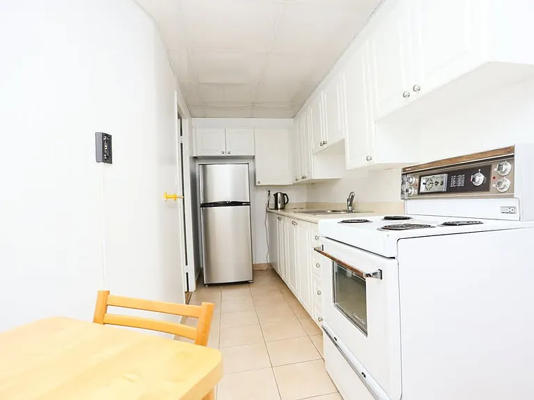 11 Wincott Dr #1202 — Photo 7