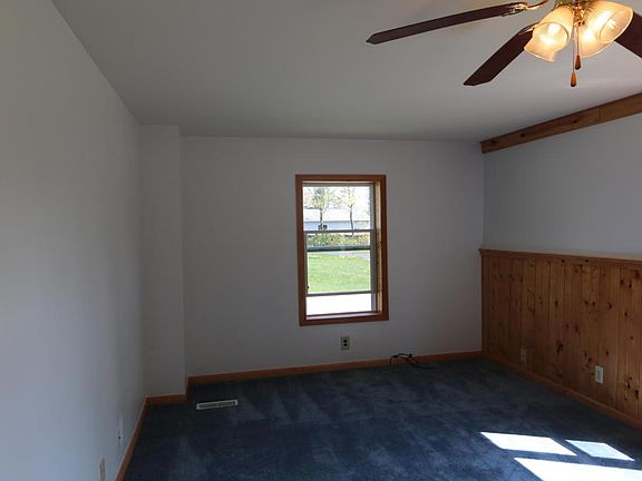 4th image of 3403 S Oakwood Dr