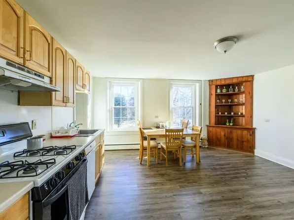 London Grove Apartments, 487 W Street Rd #3W, Kennett Square, PA 19348