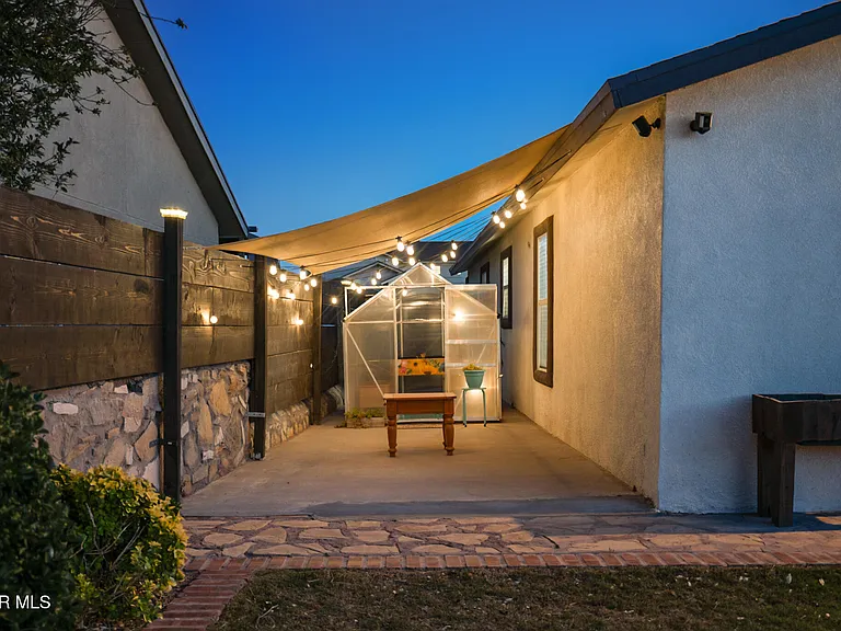 14121 Tierra Halcon Dr — Photo 24