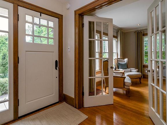 4th image of 1 Kenyon Brook Dr