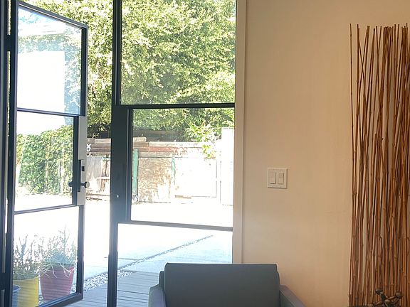 4th image of 2171 Mellon Ave