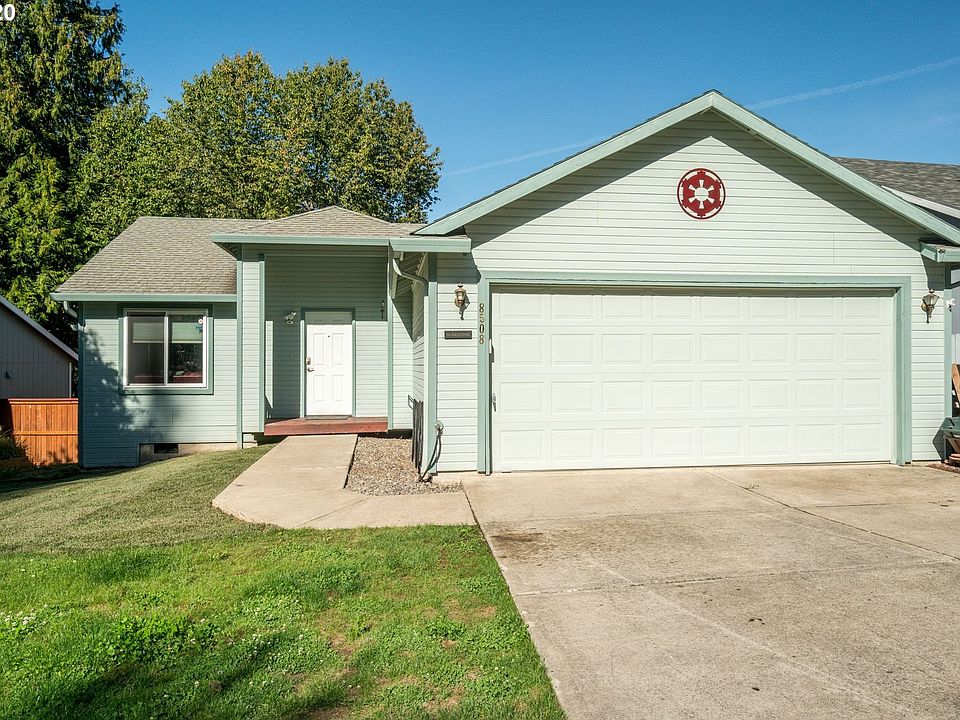 1st image of 8508 NE 16th Ln