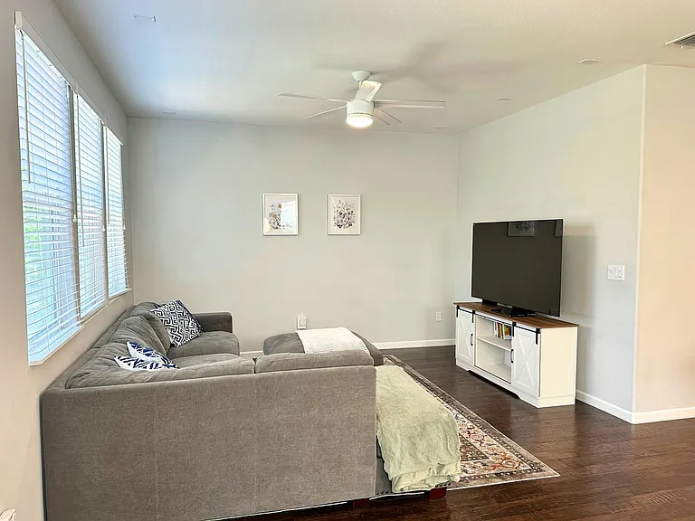 3682 Verona Ter — Photo 11