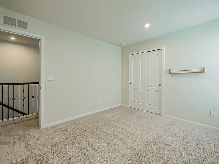 1582 Beachwood Dr — Photo 36