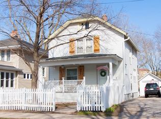 117 Central Ave, Waukesha, WI 53186