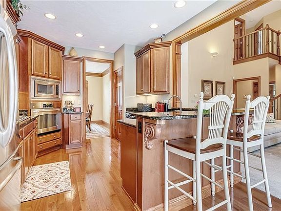 5th image of 317 Brandywine Dr