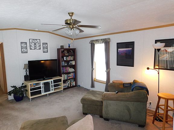 3rd image of 1210 Lauren Dr