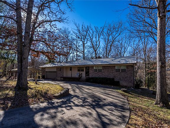 4th image of 107 Dogwood Ln NE