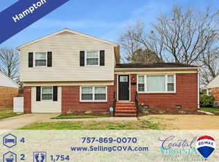 24 Bonaire Dr, Hampton, VA 23669