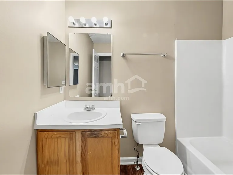 10827 Tanbark Dr — Photo 15