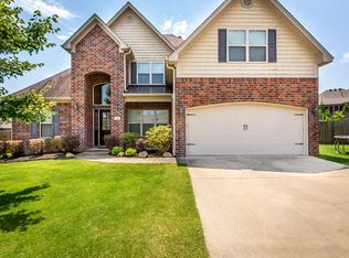 45 Forest Valley Ln, Little Rock, AR 72223